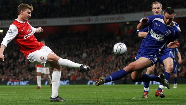  Màn đụng độ Arsenal vs Ipswich
