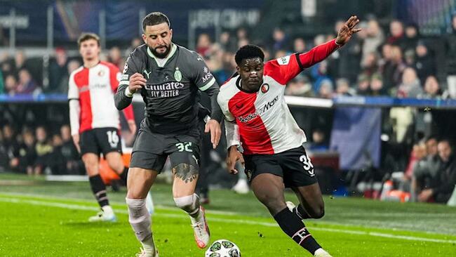 Màn đụng độ AC Milan vs Feyenoord