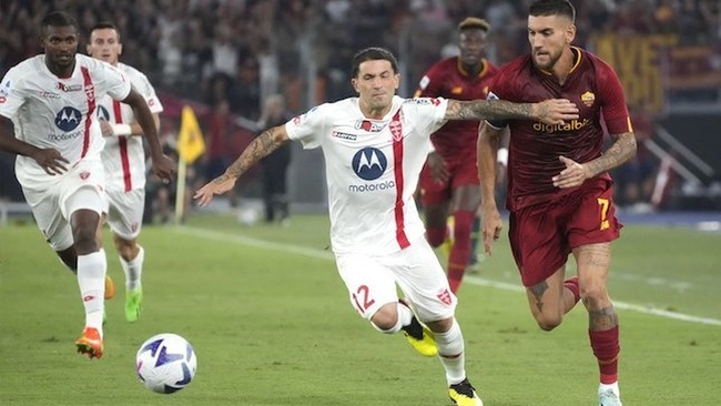 Màn đụng độ AS Roma vs Monza
