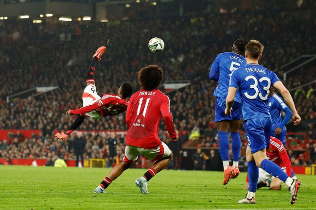 Màn đụng độ Manchester United vs Leicester City