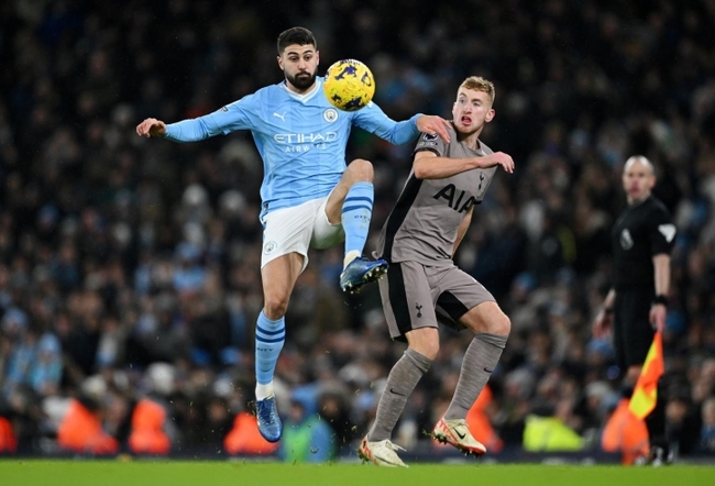 Màn đụng độ Tottenham vs Man City